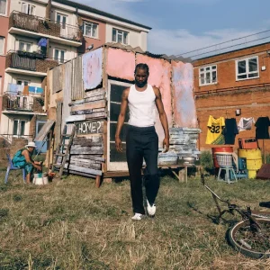 Wretch 32 – Peace & Love